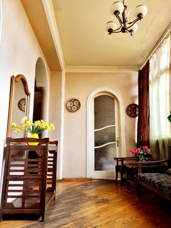 Hotel polonia tbilisi House Esterno foto